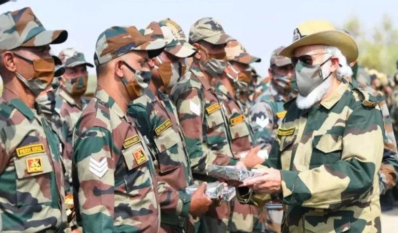 prime minister narendra modi celebrates diwali between army and security men in jaisalmer