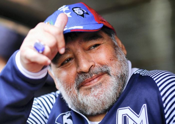 Famous Footballer Diego Maradona died due to cardiac arrest