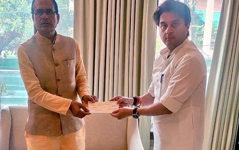 jyotiraditya scindia and shivraj singh chauhan meeting for cabinet expansion