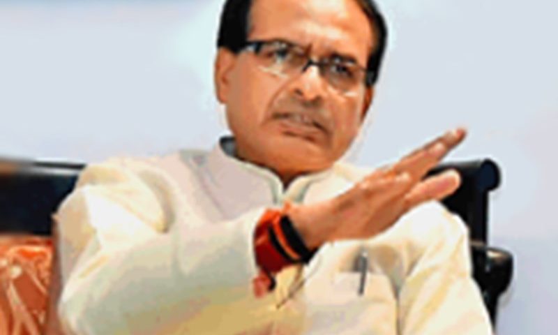 CM shivraj singh chauhan announced night curfew in 5 districts in madhya pradesh